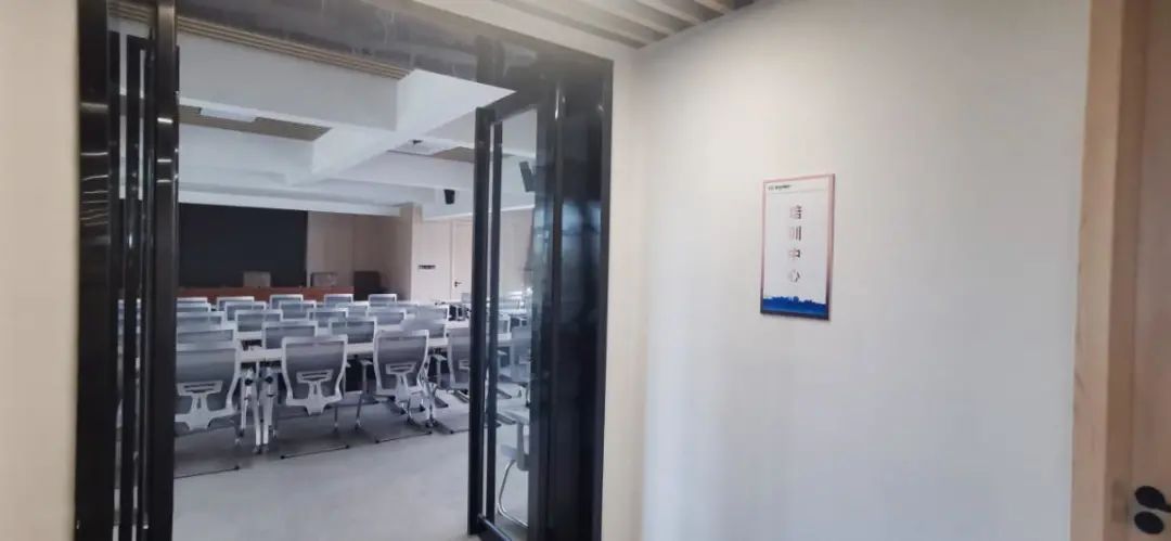 d542be5ad52fe69e6097620dc39c6df5 d542be5ad52fe69e6097620dc39c6df5.jpg